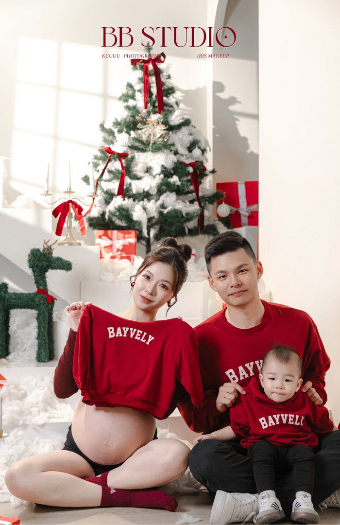 溫馨互動全家福作品5